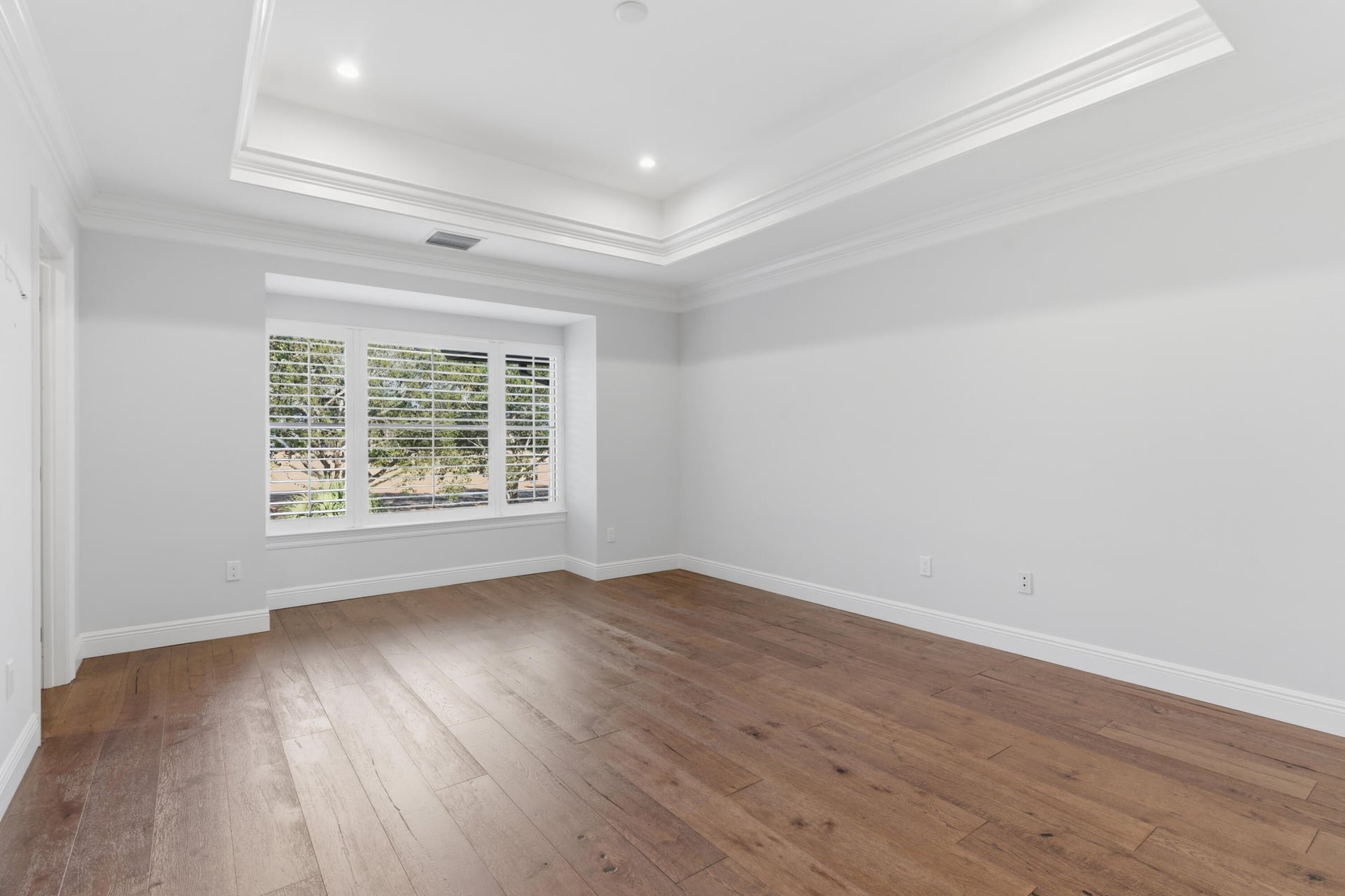 Unit C202 photo 32