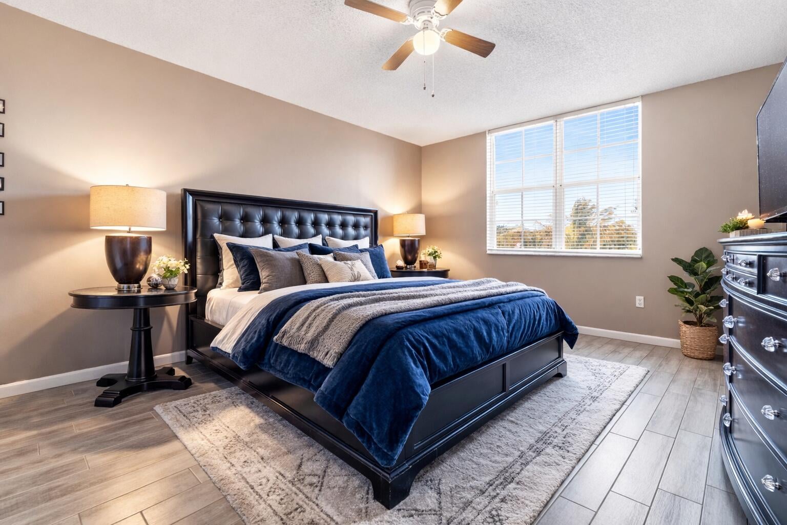 Unit 203 photo 9