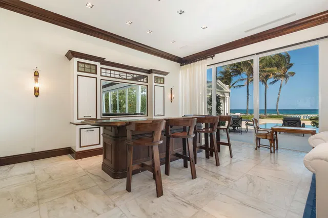 North End Palm Beach Residence photo 8
