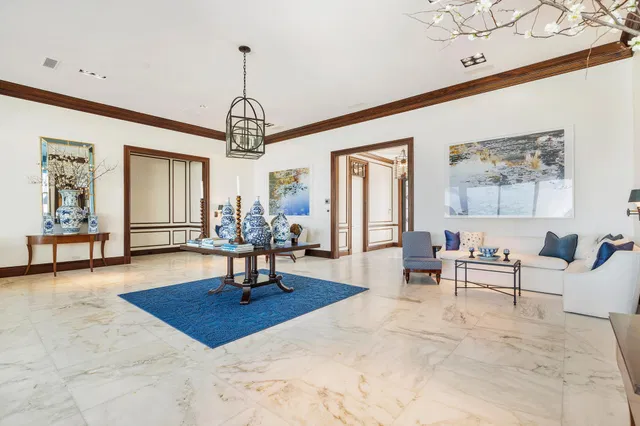 North End Palm Beach Residence photo 9