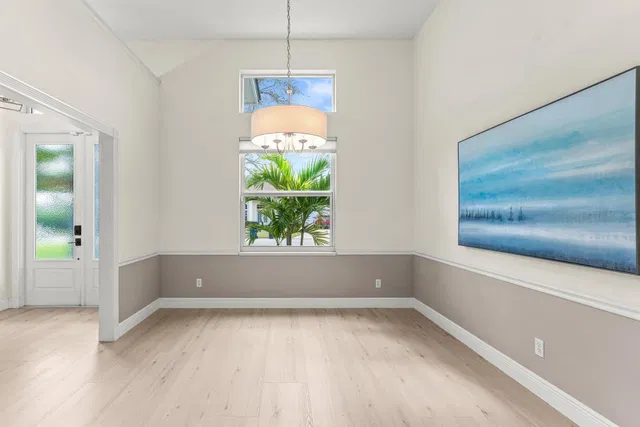 Rocky Point Residence photo 8