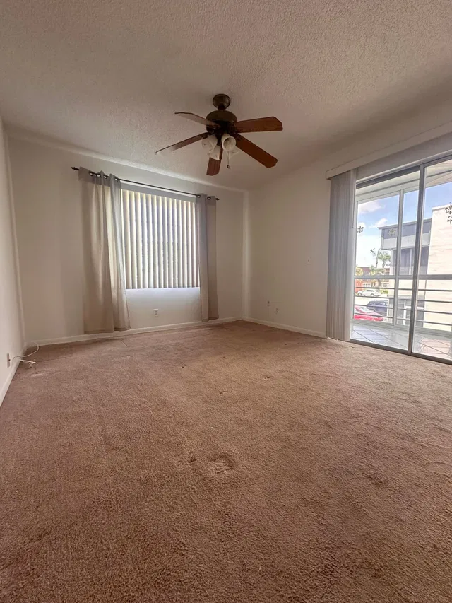Residence photo 15
