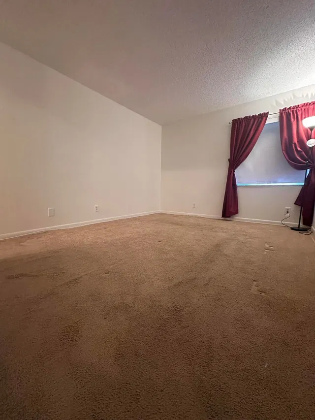 Residence photo 23