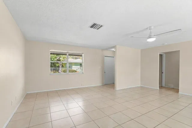 Residence photo 13