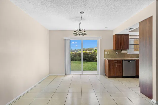 Residence photo 15