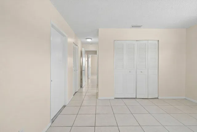 Residence photo 34