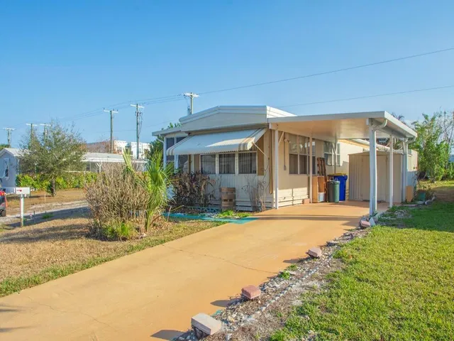 Residence photo 5