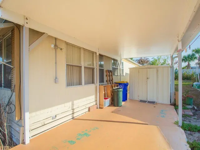 Residence photo 6