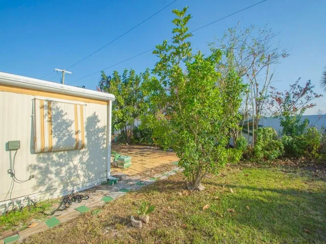 Residence photo 26