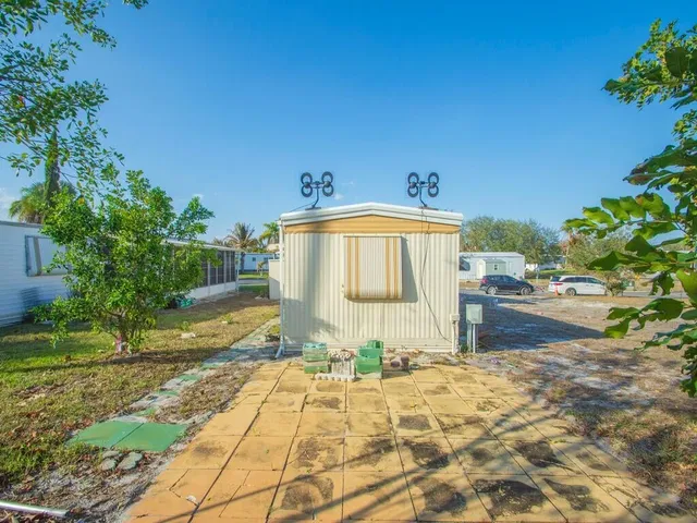 Residence photo 29