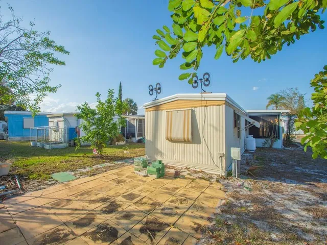 Residence photo 31