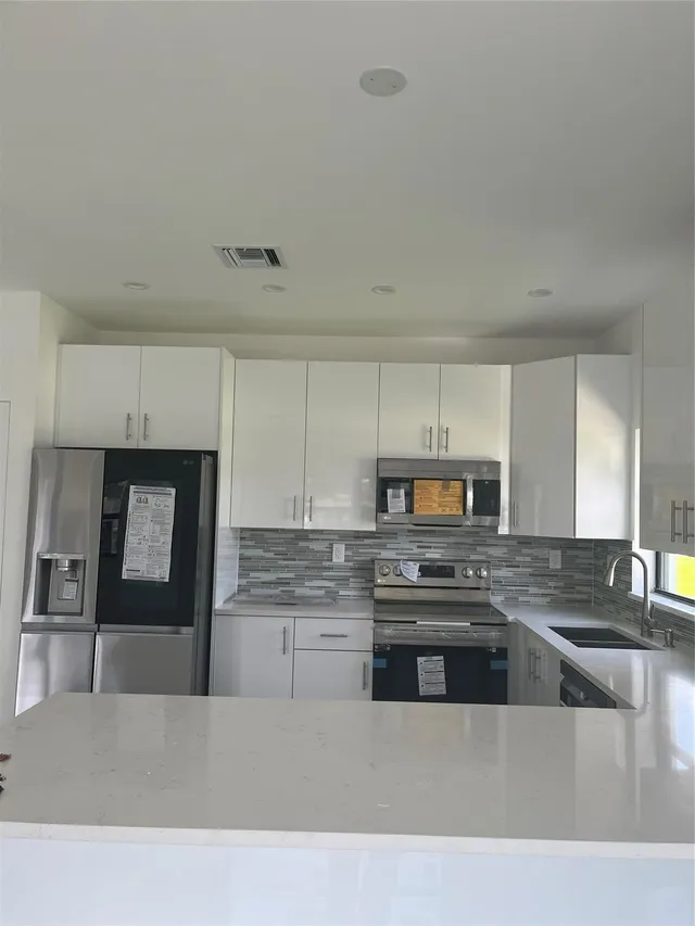 Residence photo 11