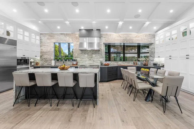 Woodfield Country Club Residence photo 11