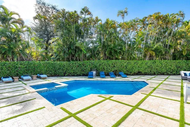 Woodfield Country Club Residence photo 41