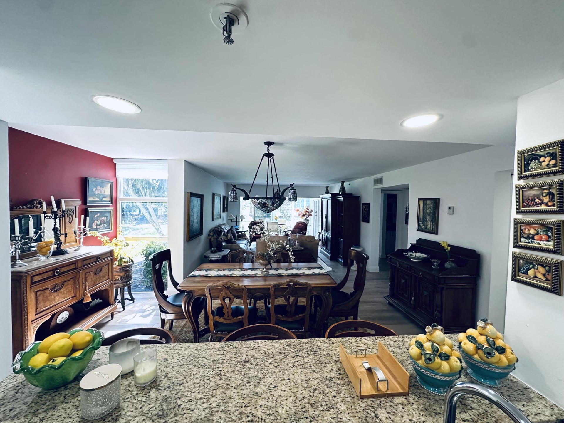 Unit 111 photo 21