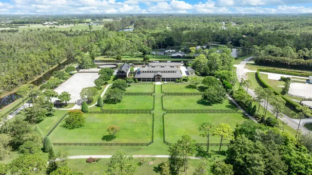 Homeland Residence photo 6