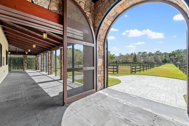 Homeland Residence photo 18