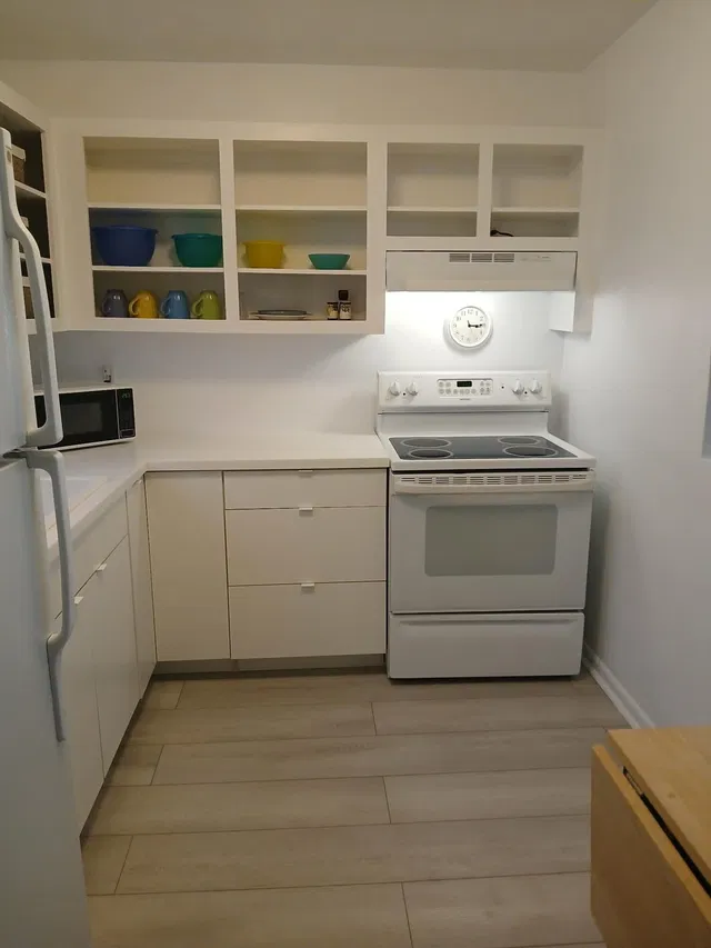 Unit 309 photo 3