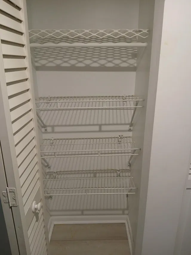 Unit 309 photo 17