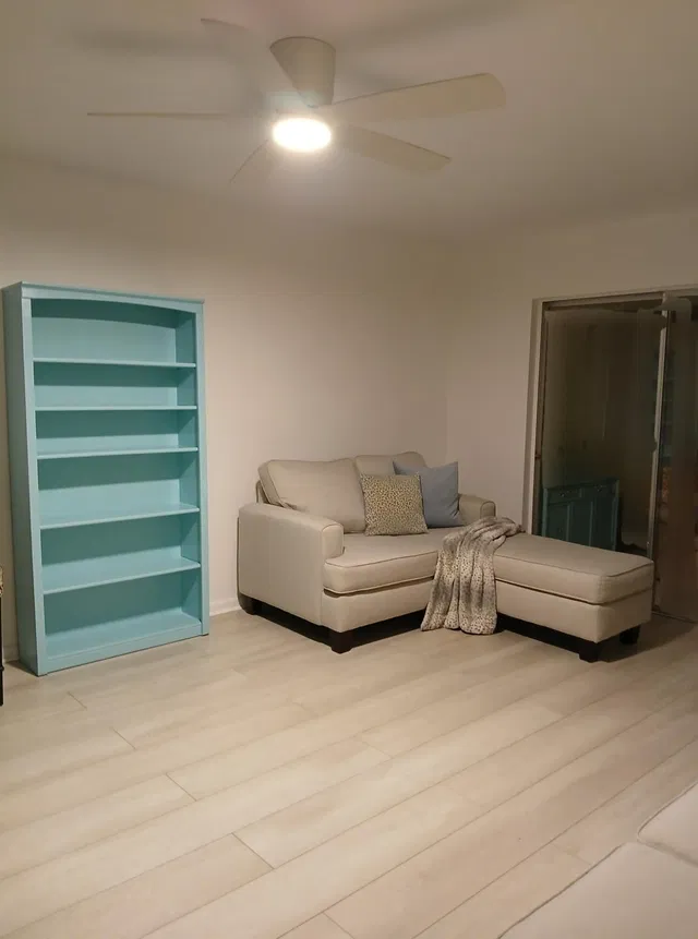 Unit 309 photo 28