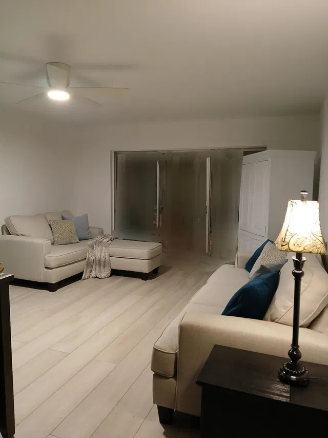 Unit 309 photo 30