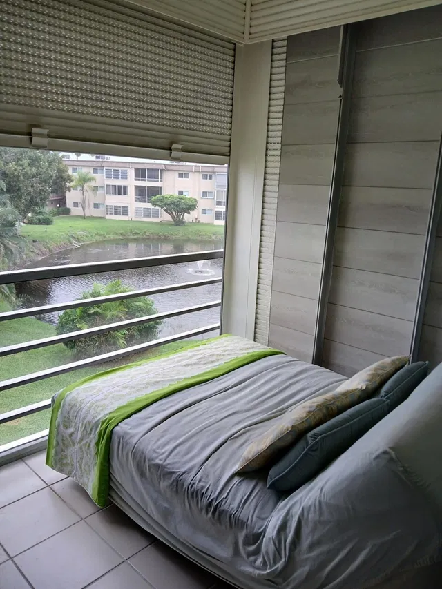 Unit 309 photo 39