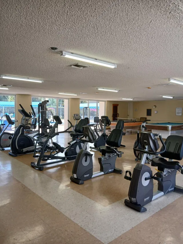 Unit 309 photo 62