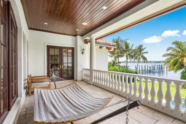 Hypoluxo Island Residence photo 24