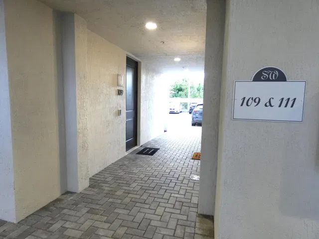 Unit 111 photo 12