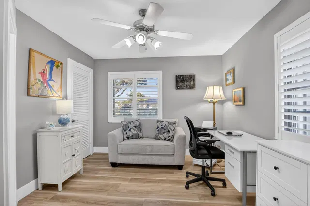 Residence photo 14