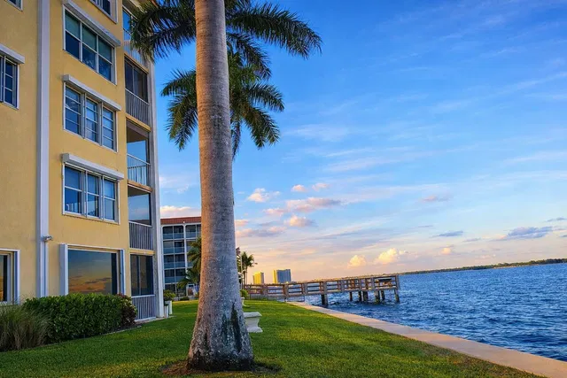 Paradise Harbour North Palm Beach Unit 304 photo 27