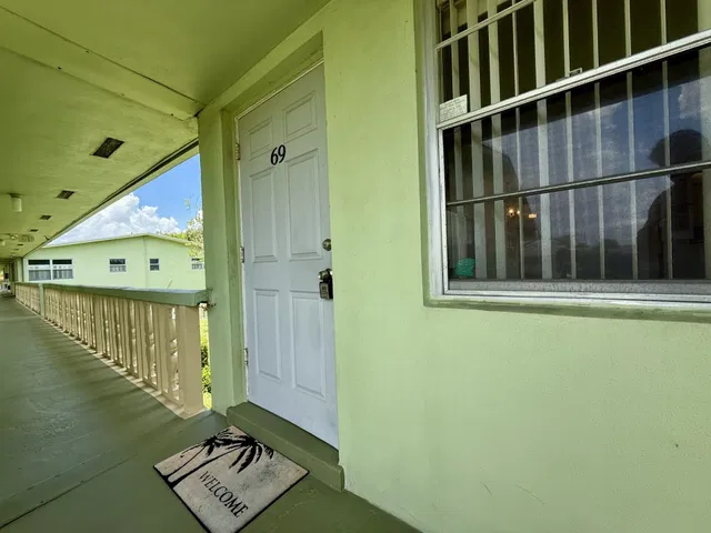  Residence photo 12