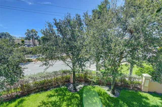 Unit 224 photo 41