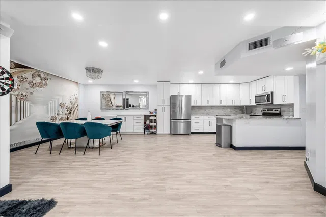 Unit B1 photo 7