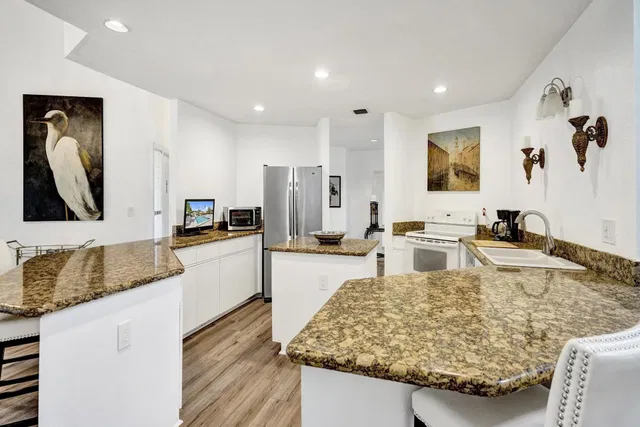 Residence photo 14