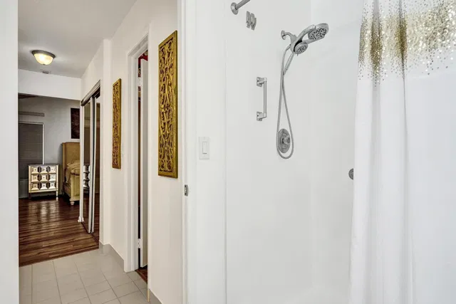 Residence photo 39