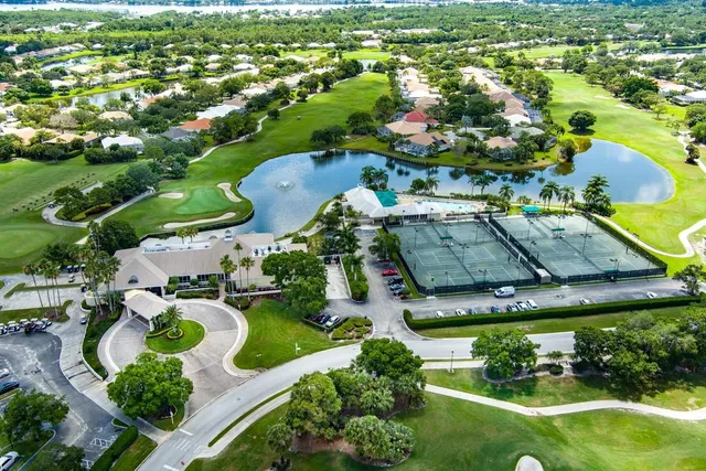 Monarch Country Club Residence photo 51