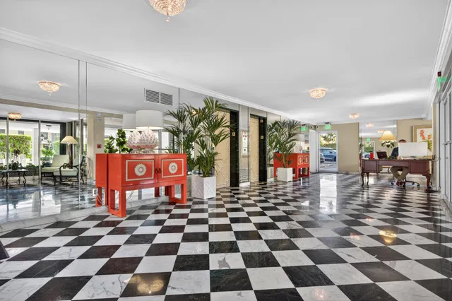  Unit 2c photo 4