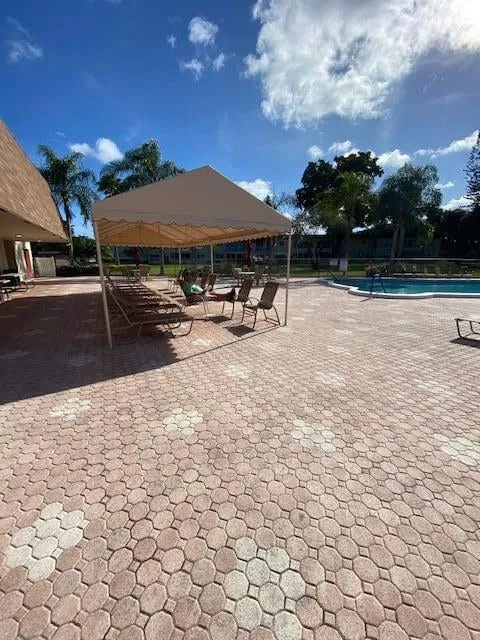 Unit 104 photo 15