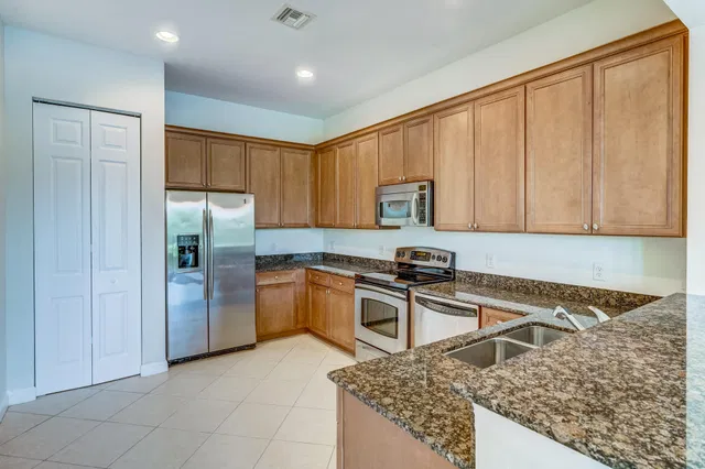 Cityside West Palm Beach Unit 2 photo 14