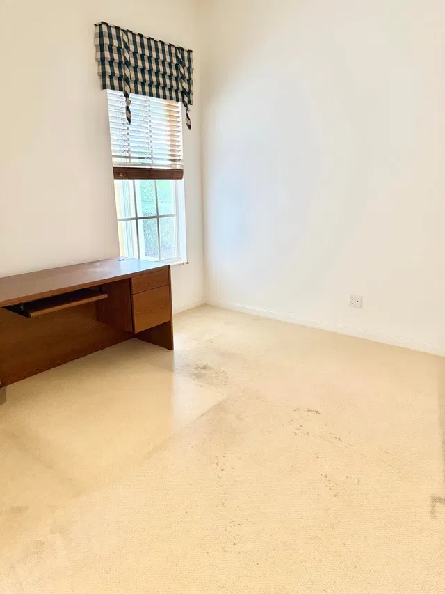 Residence photo 12