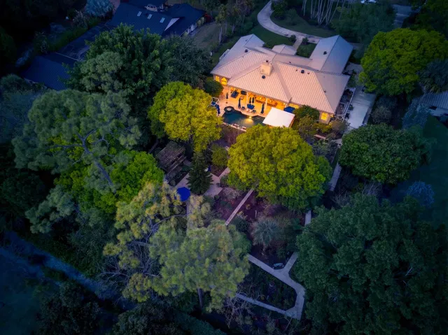 Paddock Park Residence photo 11