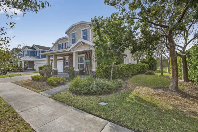  Residence photo 4