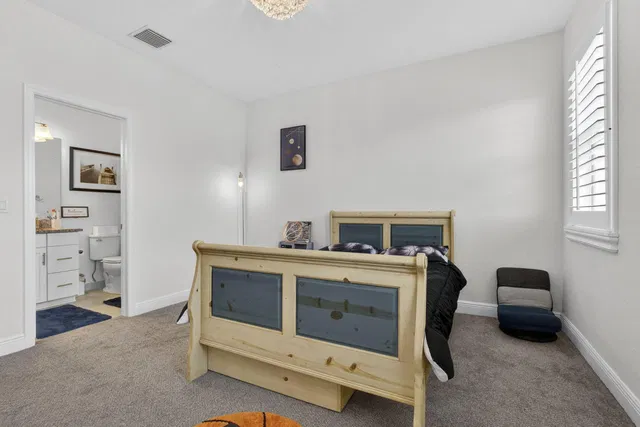  Residence photo 53