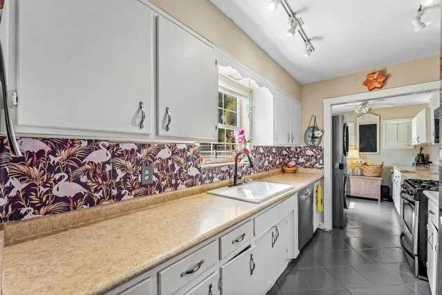  Residence photo 13