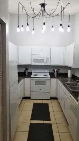 Residence photo 6