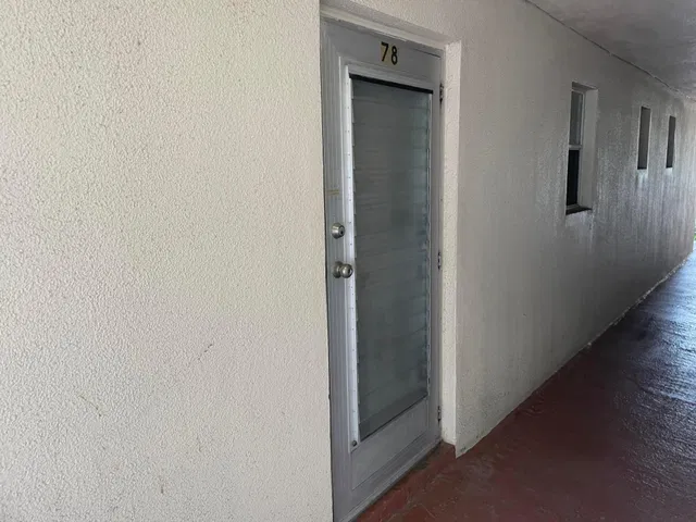  Unit 78 photo 8