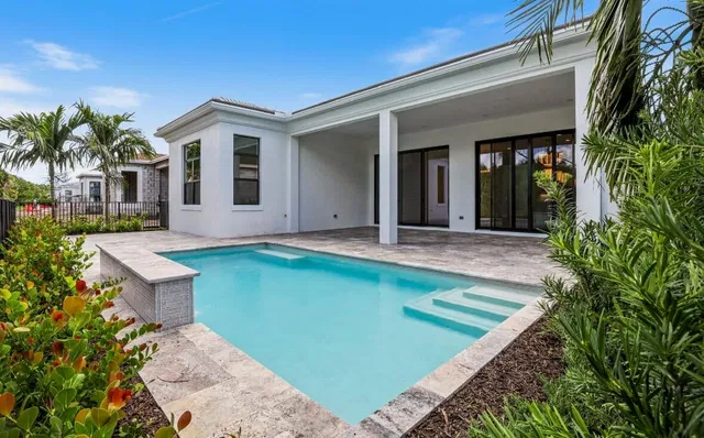 Artistry Palm Beach Gardens Residence photo 2