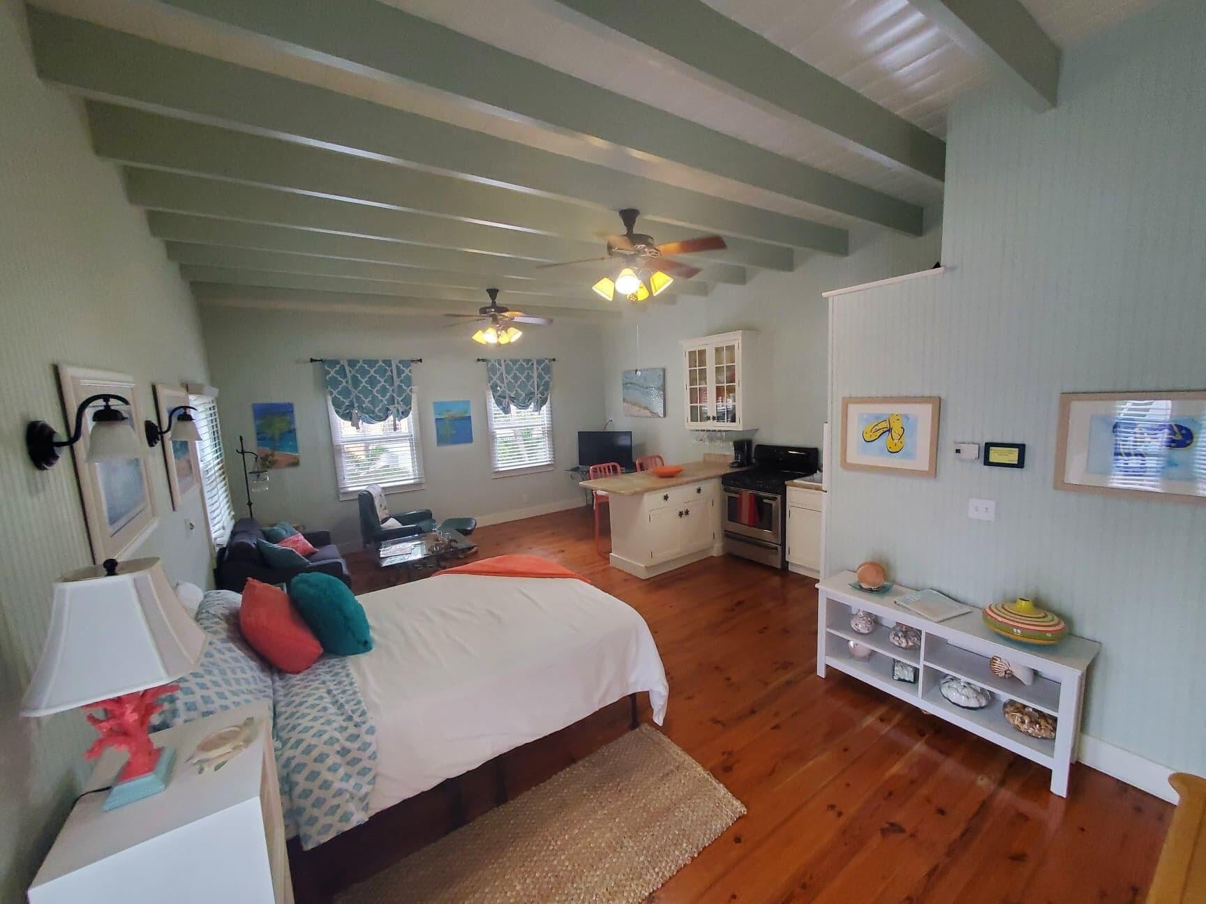 Downtown Delray Beach Unit Key Lime Suite photo 19
