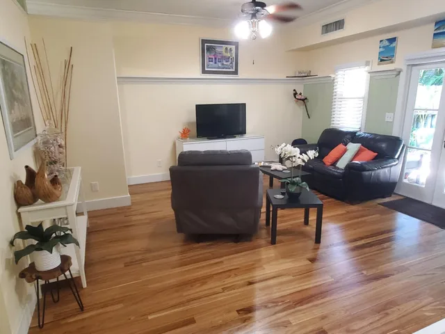 Downtown Delray Beach Unit Coco Palm Ste photo 9